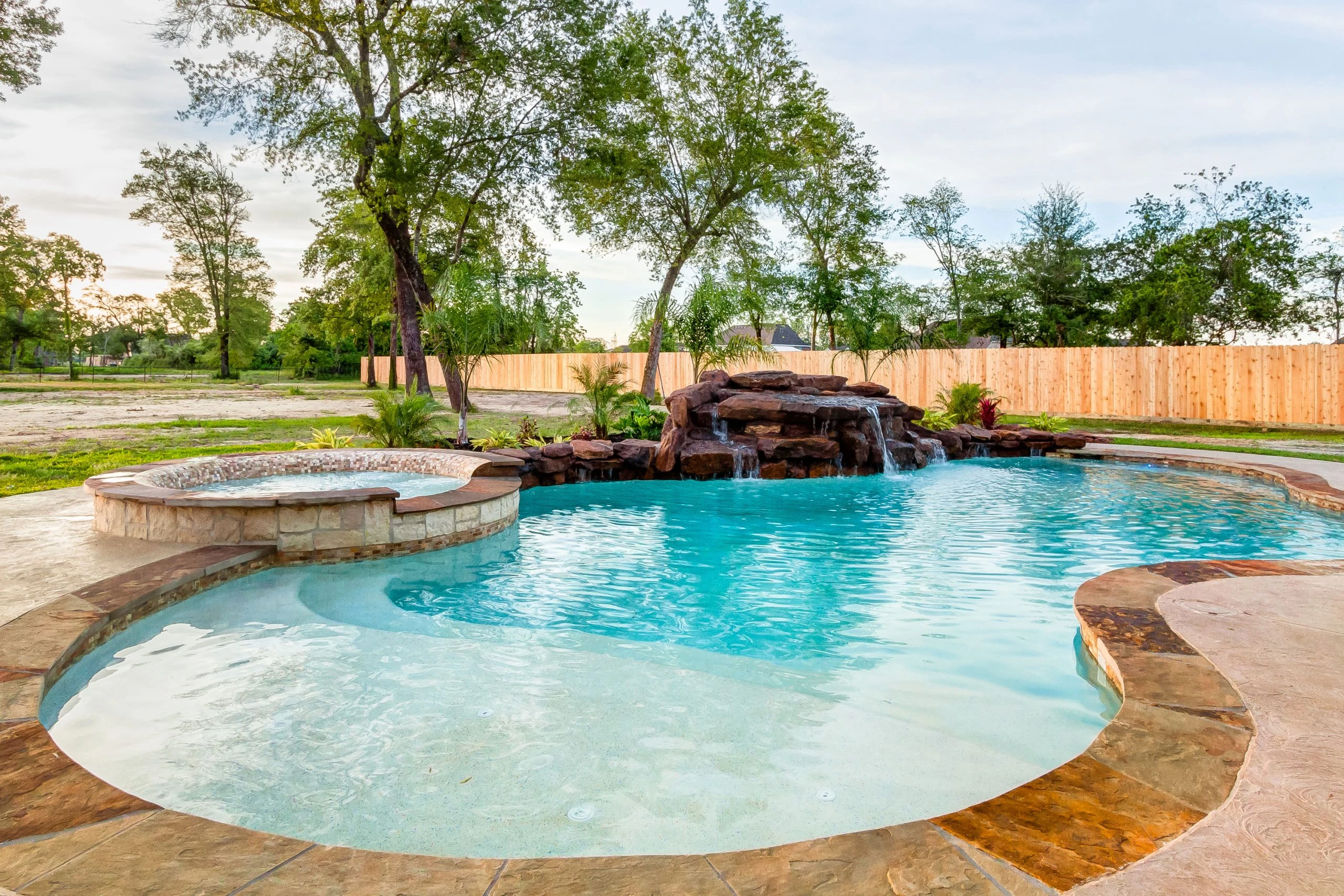 Luxury backyard pool designer Victoria TX showcase